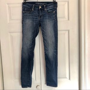 American Eagle Outfitters Jeans - American Eagle dark wash skinny denim blue jeans American Eagle Outfitters Jeans - American Eagle dark wash skinny denim blue jeans
